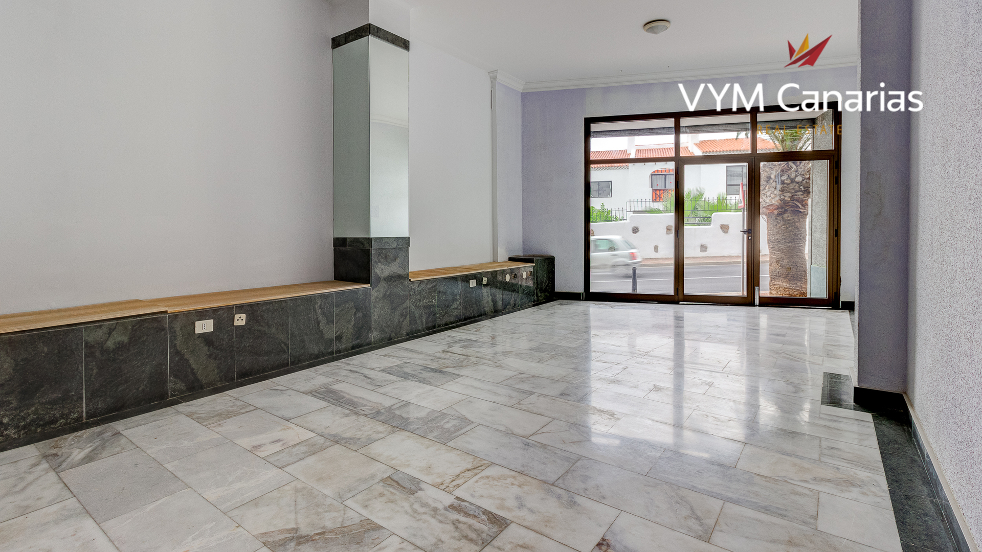 Liikekiinteistö Puerto de Santiago, Tenerife, Espanja 1 makuuhuone, 122 m2 No. 183677