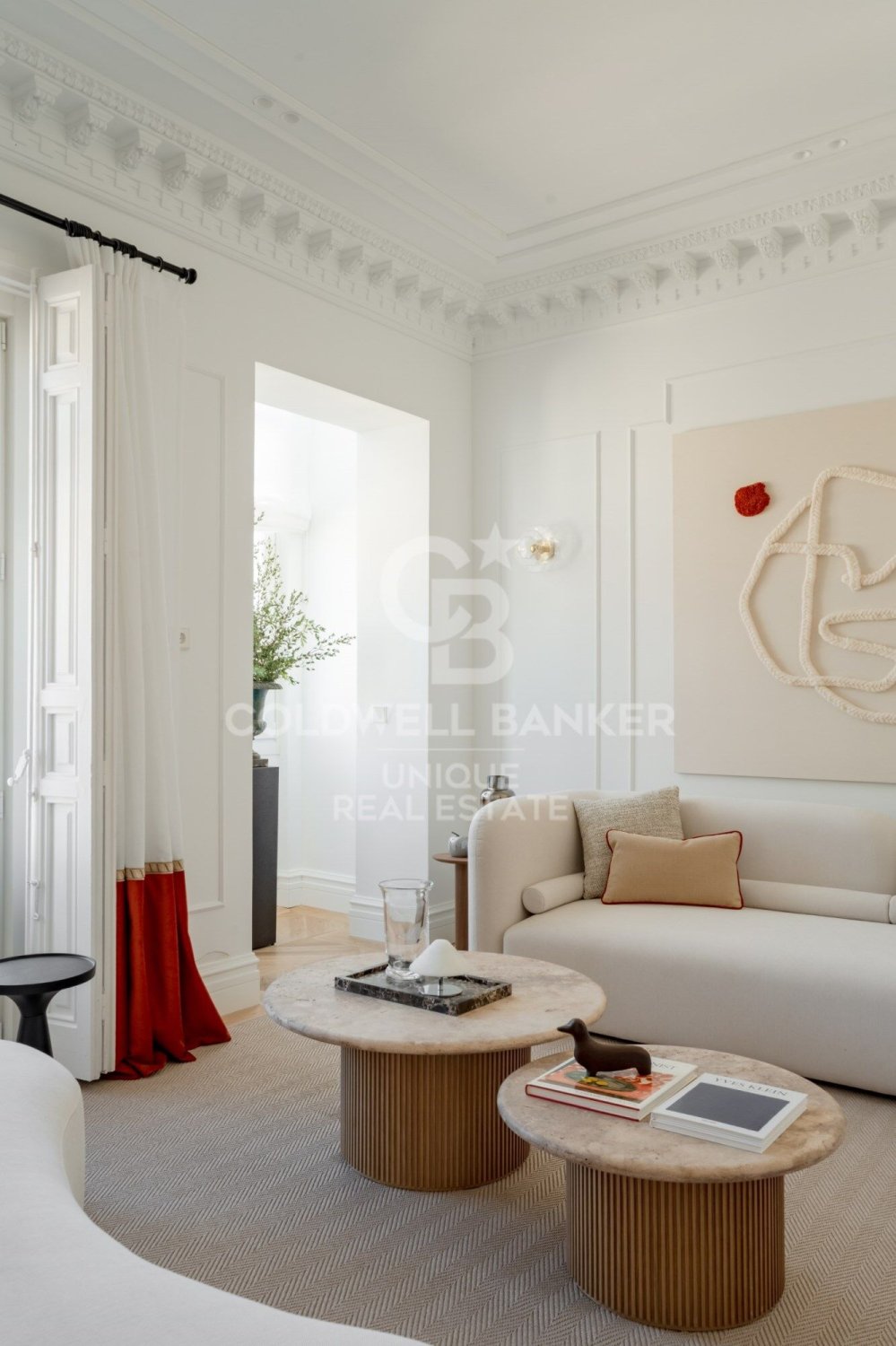 Apartament w Madrid, Hiszpania 4 sypialnie, 208 mkw. nr 156750