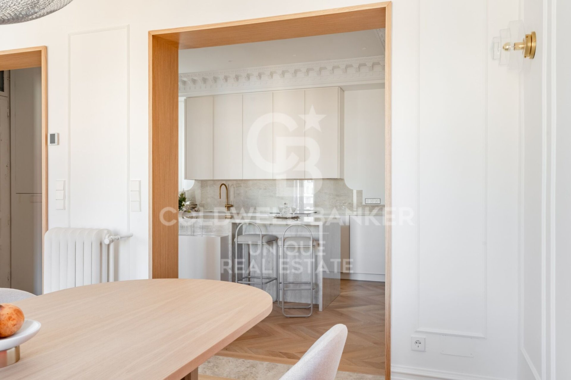 Apartament w Madrid, Hiszpania 4 sypialnie, 208 mkw. nr 156750