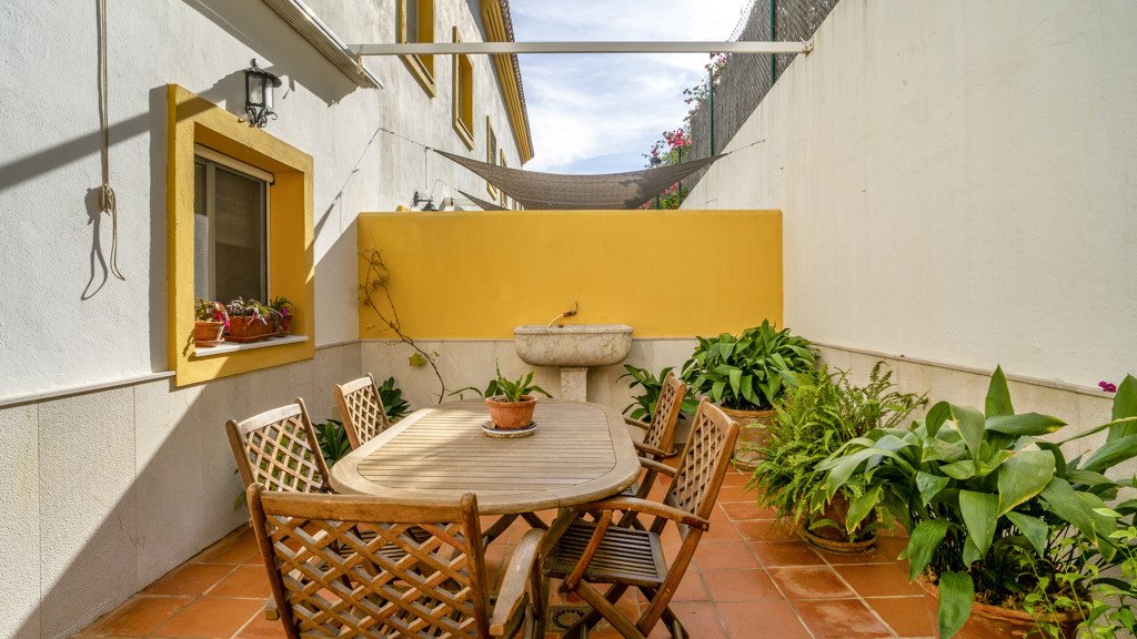 Talo Estepona, Malaga, Espanja 4 makuuhuonetta, 142.8 m2 No. 107378