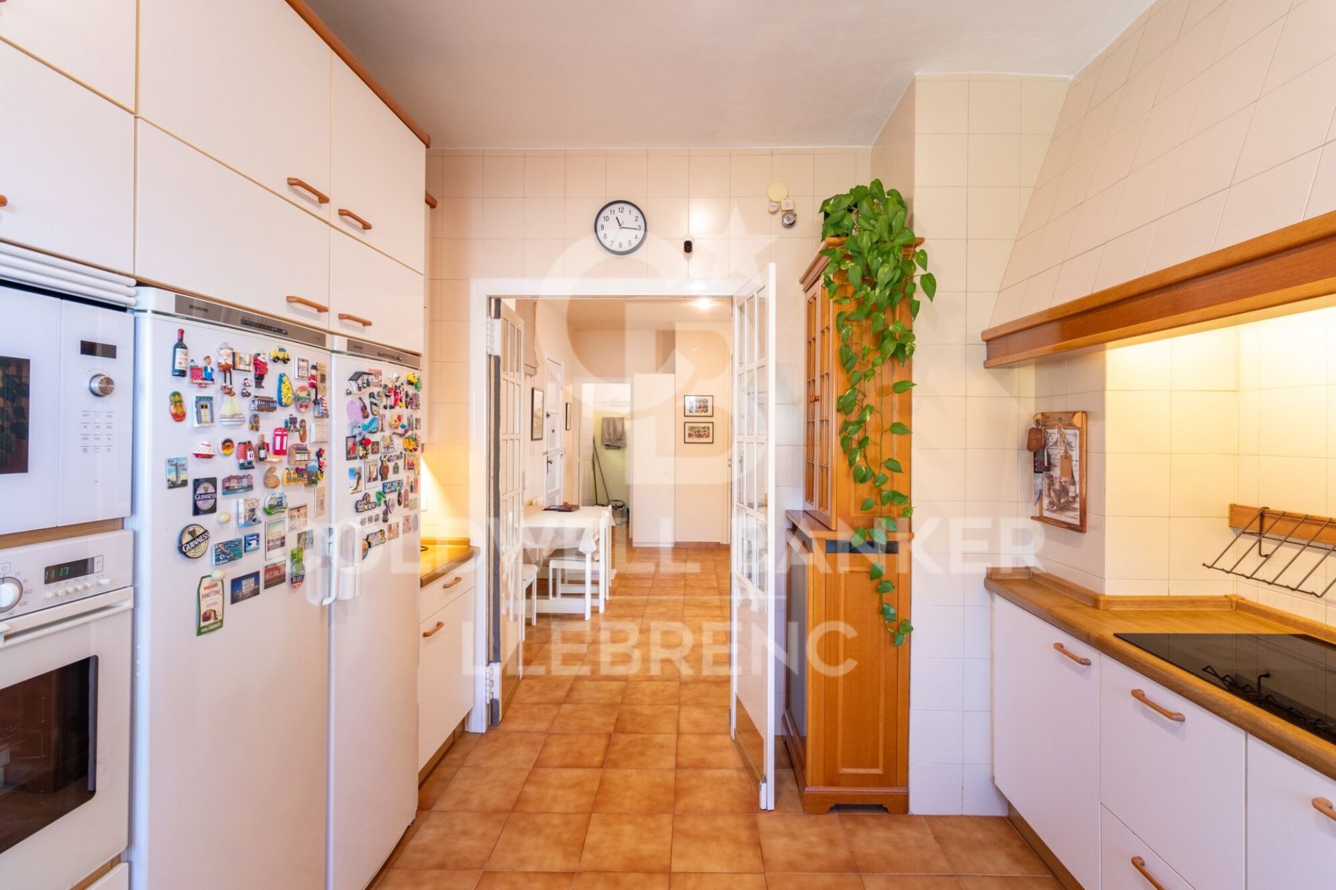 Dom w Barcelona, Hiszpania 6 sypialni, 802 mkw. nr 159584
