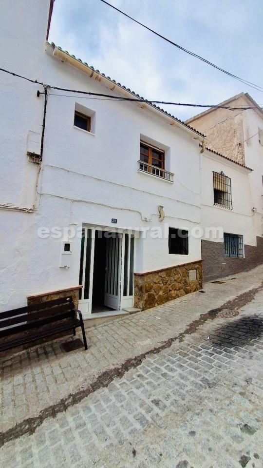 House in Seron, Almeria, Spain 3 bedrooms, 200 sq.m. No. 183989