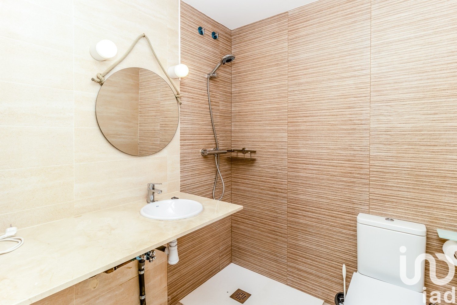 Hus i Castellar Del Valles, Barcelona, Spanien 7 sovrum, 317 kvm. Nr. 153704