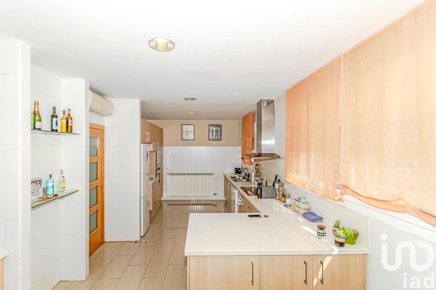 Hus i Castellar Del Valles, Barcelona, Spanien 7 sovrum, 317 kvm. Nr. 153704