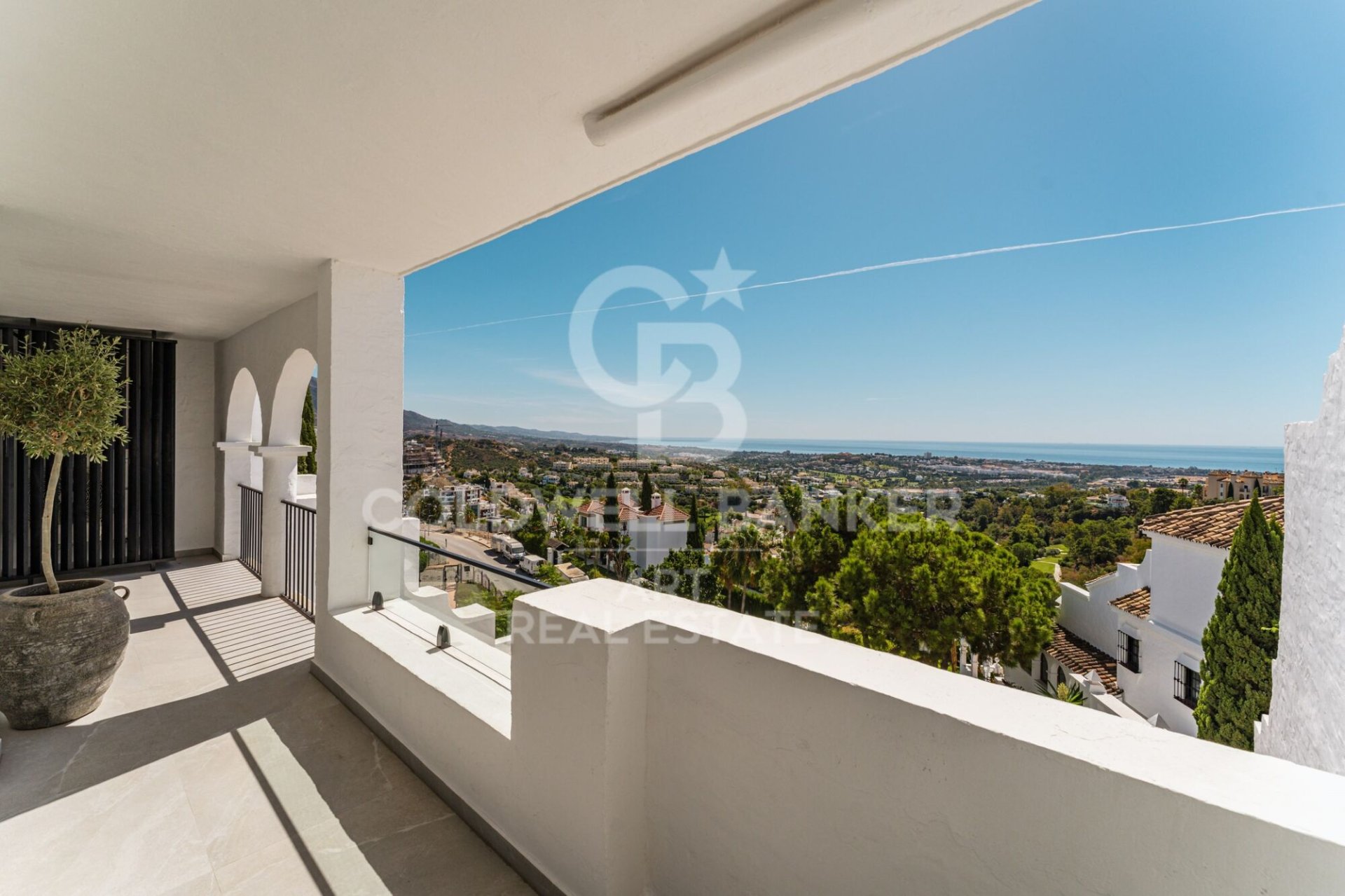 Duplex in Benahavis, Malaga, Spanien 3 Schlafzimmer, 269 m2 Nr. 178983