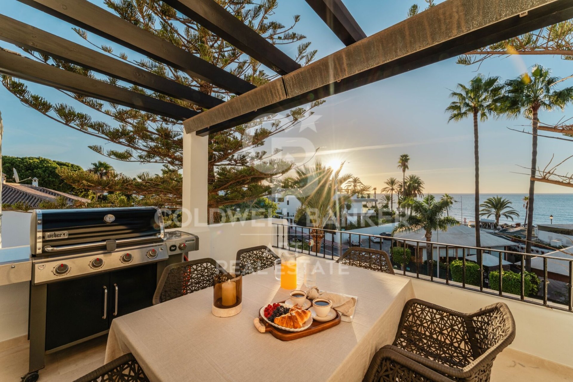 Takvåning i Marbella, Malaga, Spanien 3 sovrum, 163 kvm. Nr. 178984