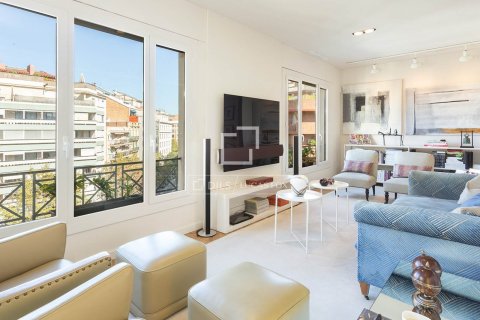 Appartamento a Barcelona, Spagna 3 camere da letto, 125 mq. N° 192693