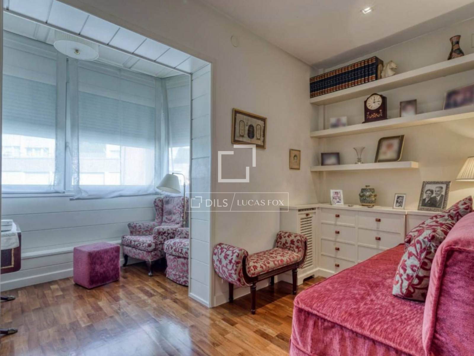 Wohnung in Barcelona, Spanien 5 Schlafzimmer, 207 m2 Nr. 192690