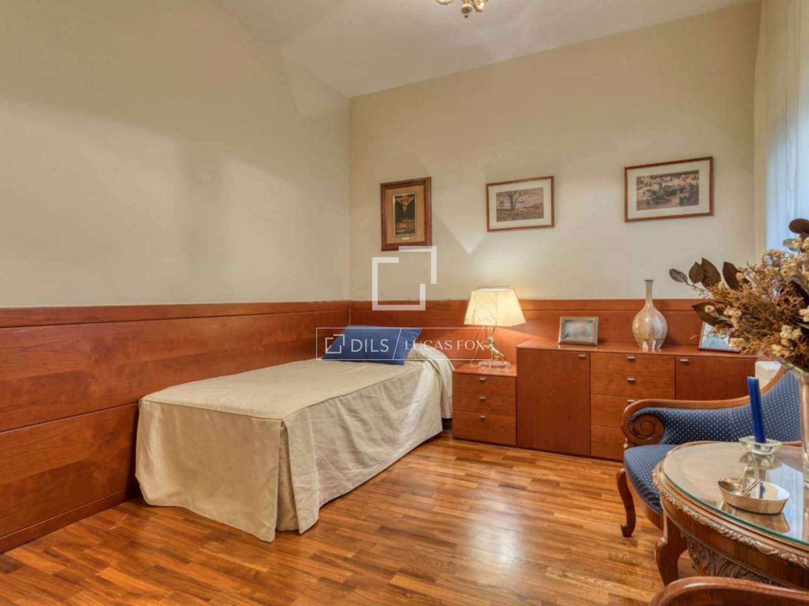 Wohnung in Barcelona, Spanien 5 Schlafzimmer, 207 m2 Nr. 192690
