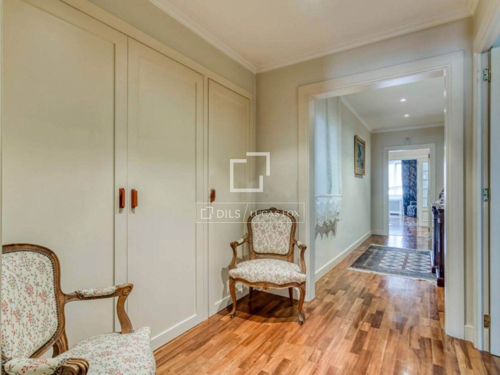Wohnung in Barcelona, Spanien 5 Schlafzimmer, 207 m2 Nr. 192690