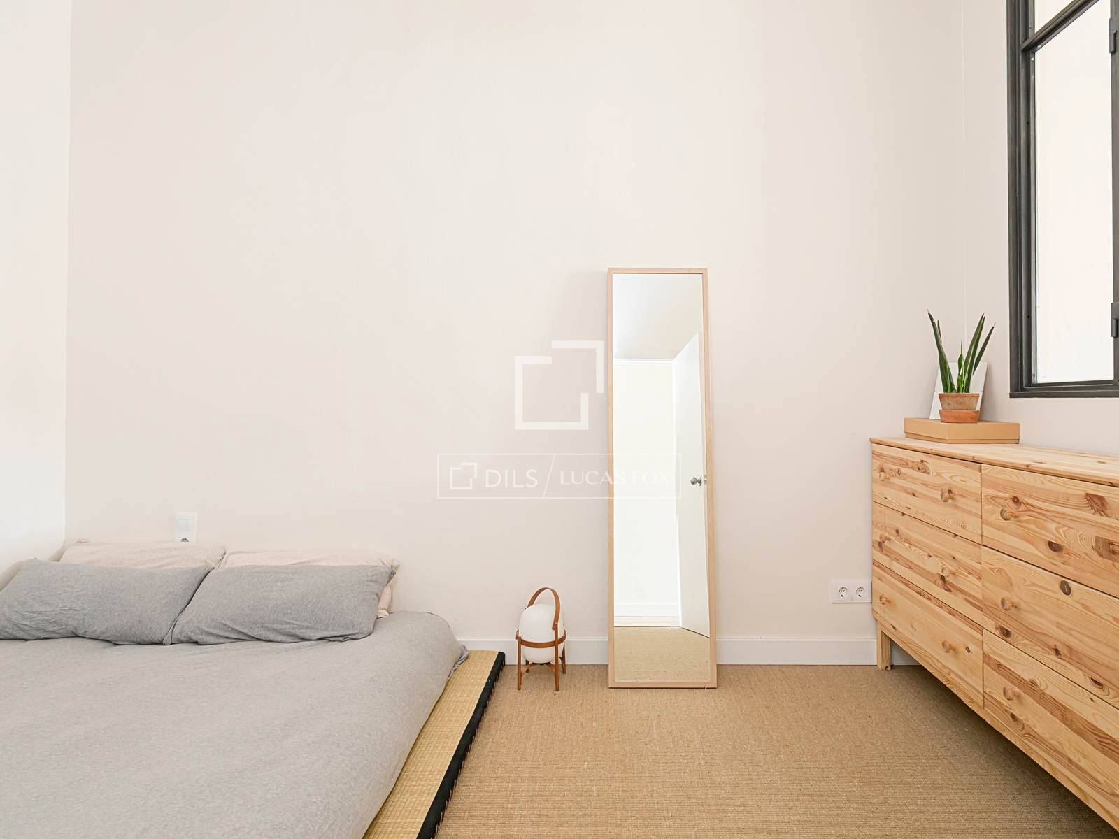 Appartamento a Barcelona, Spagna 2 camere da letto, 81 mq. N° 192688