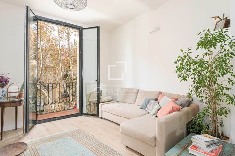Apartment in Barcelona, Spain 2 bedrooms, 81 sq.m. No. 192688