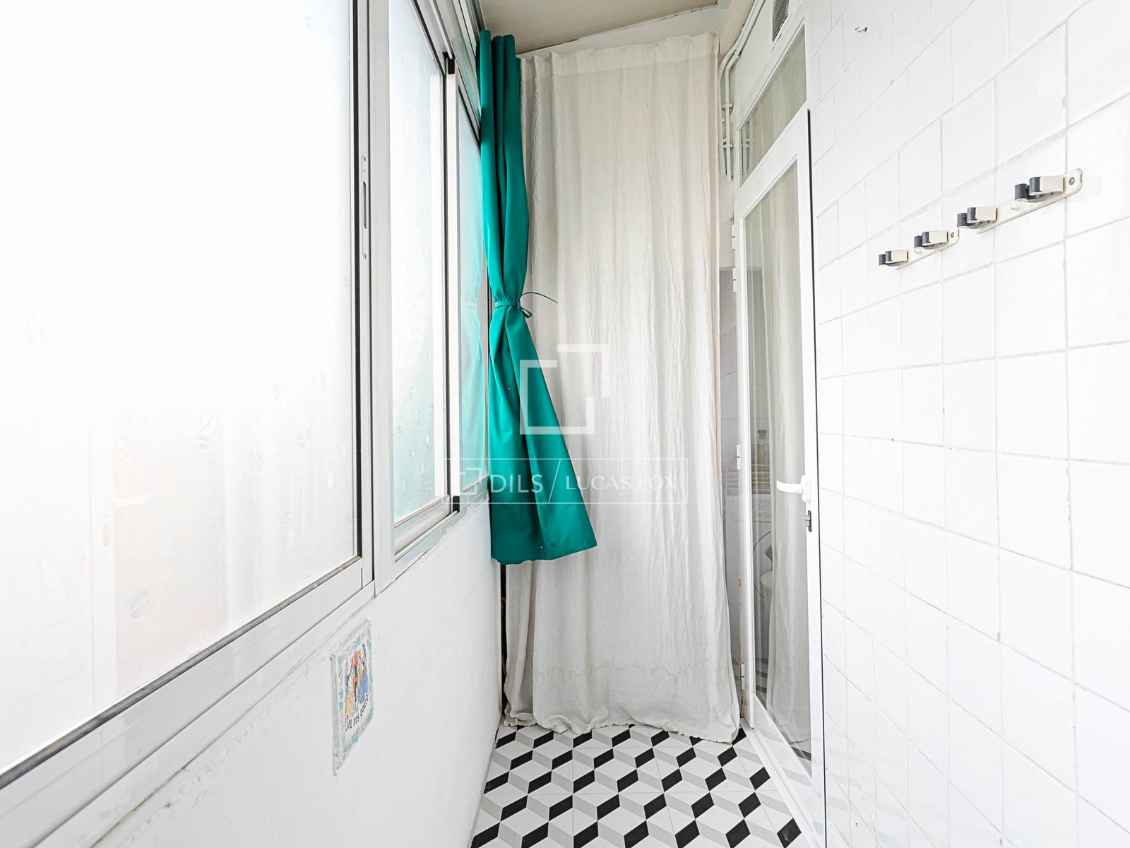 Appartamento a Barcelona, Spagna 2 camere da letto, 81 mq. N° 192688