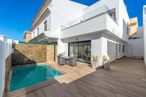 Villa in San Pedro del Pinatar, Murcia, Spanien 3 Schlafzimmer, 133 m2 Nr. 137595