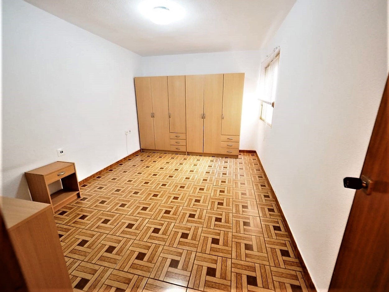 Apartamento en Mutxamel, Alicante, España 3 dormitorios, 120 m2 No. 181857
