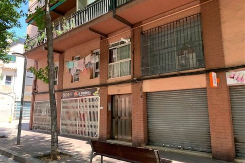 Apartament w Sabadell, Barcelona, Hiszpania 4 sypialnie, 93 mkw. nr 191192