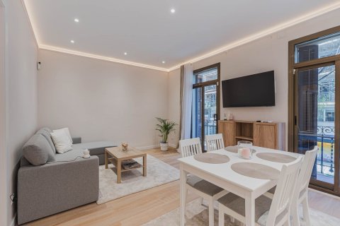 Dzīvoklis Barcelona, Spānijā 3 istabas, 60 m2 Nr. 160718