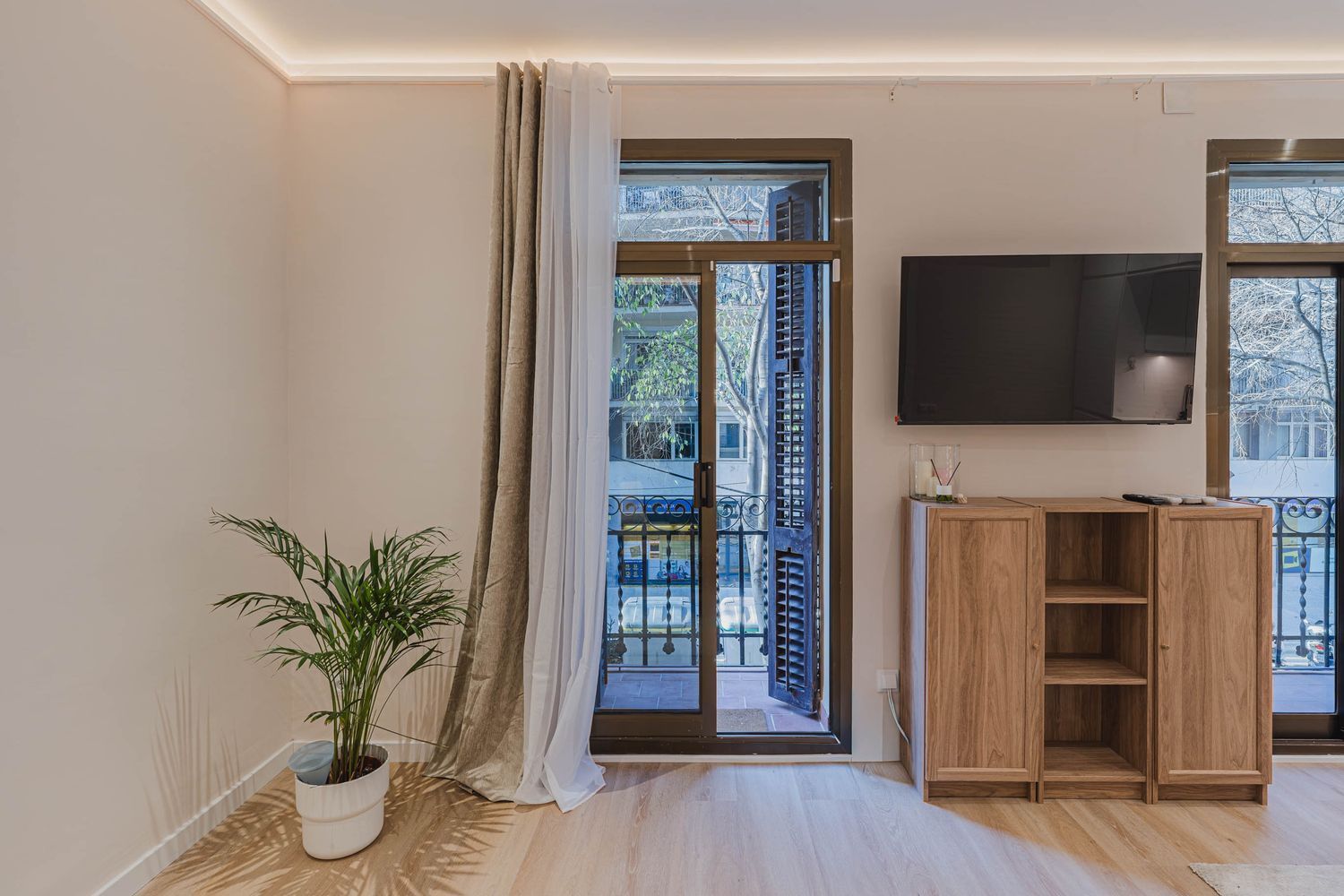 Lägenhet i Barcelona, Spanien 3 sovrum, 60 kvm. Nr. 160718