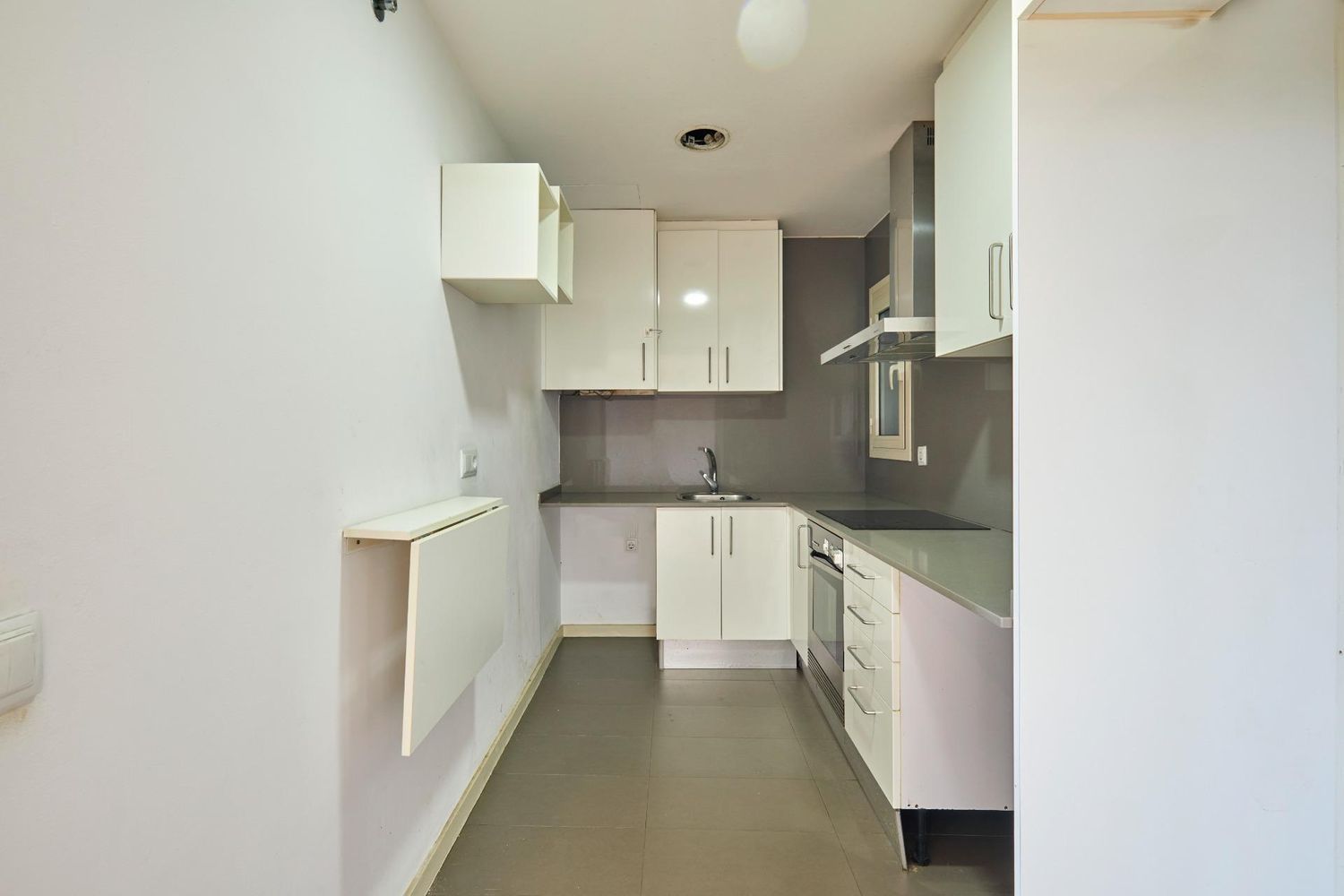 Apartament w Barcelona, Hiszpania 2 sypialnie, 80 mkw. nr 160719