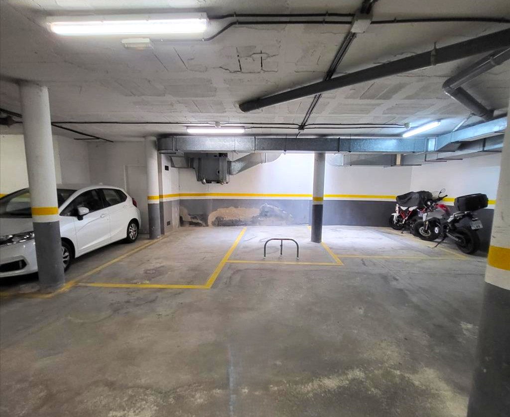 Garage in Rubi, Barcelona, Spanien 11 m2 Nr. 186270