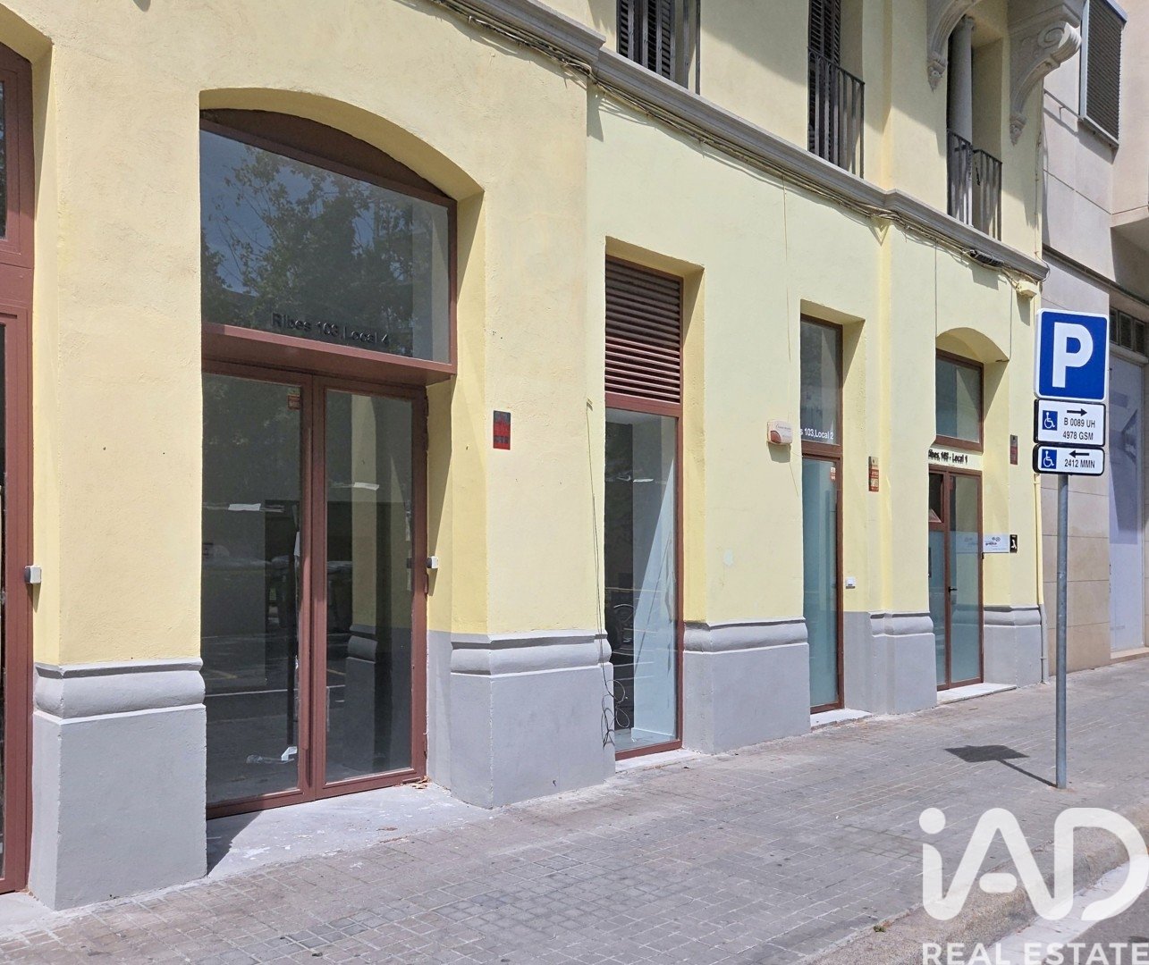 Komerciāls īpašums Barcelona, Spānijā 63 m2 Nr. 192122