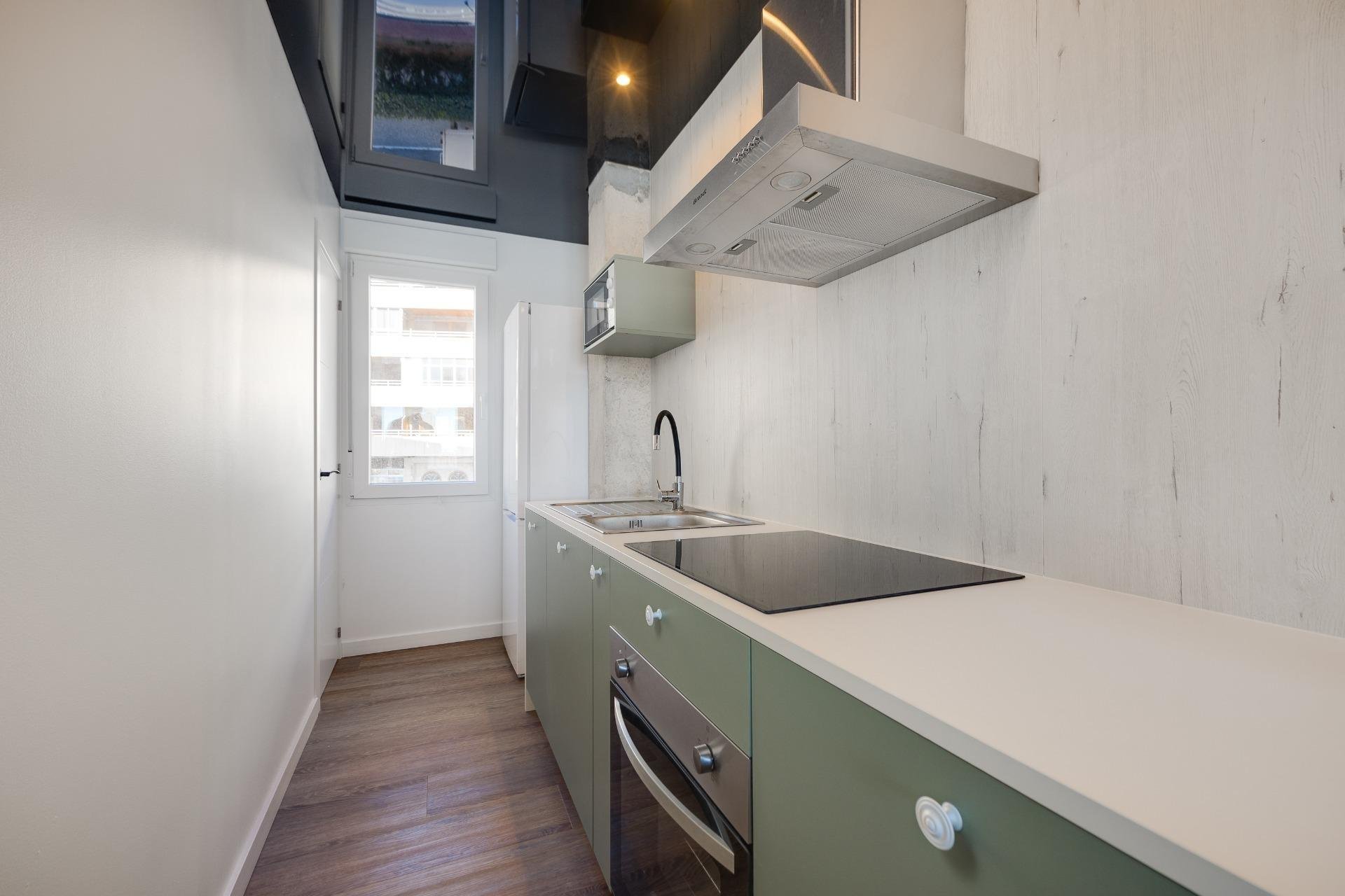 Apartment in Torrevieja, Alicante, Spain 2 bedrooms, 77 sq.m. No. 193744