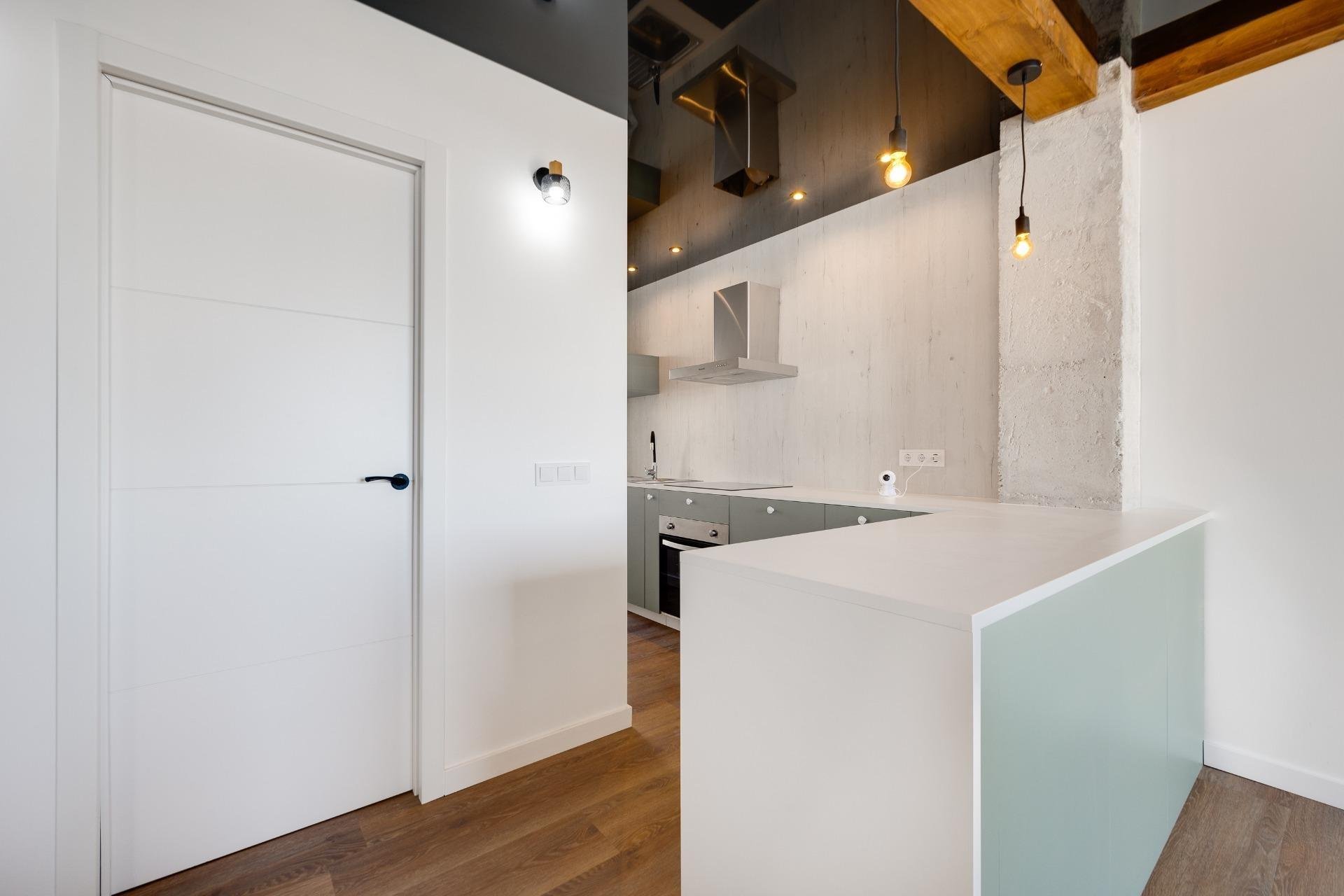 Apartment in Torrevieja, Alicante, Spain 2 bedrooms, 77 sq.m. No. 193744