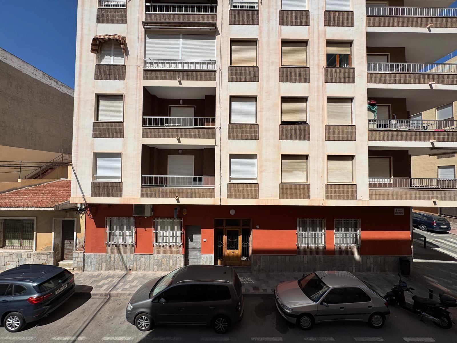 Apartamento en Torrevieja, Alicante, España 3 dormitorios, 100 m2 No. 189845