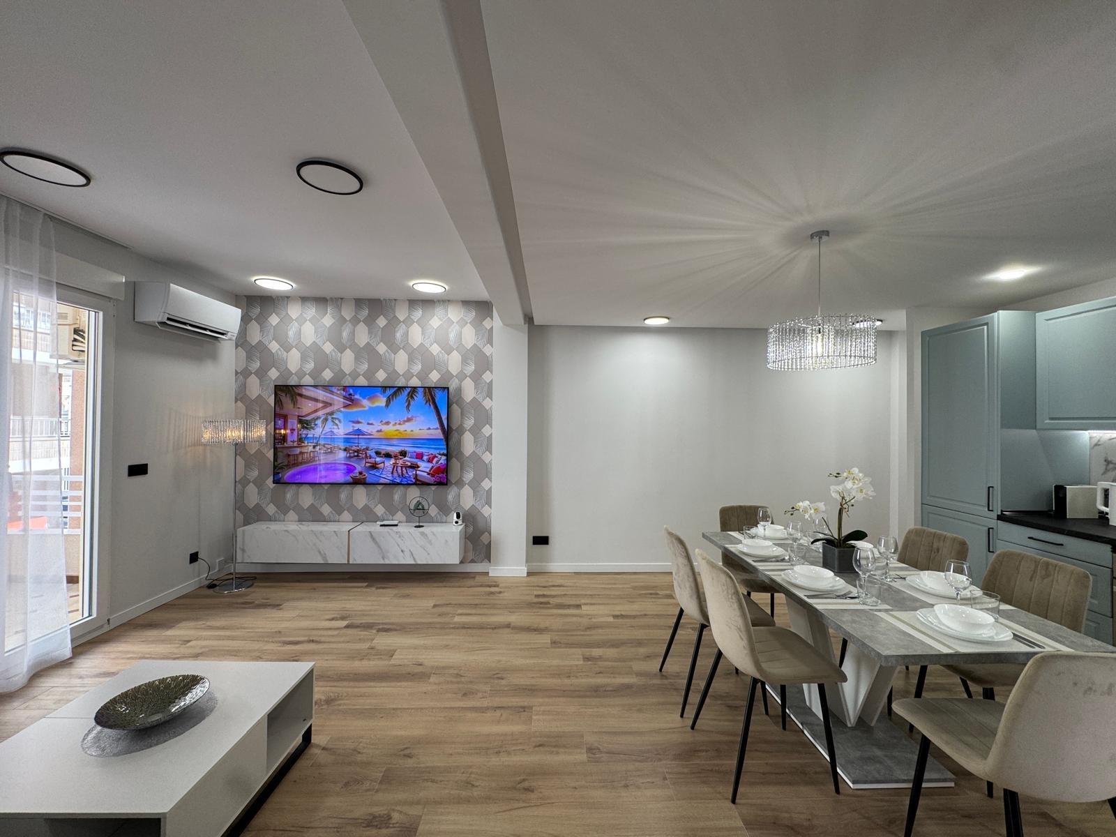 Apartamento en Torrevieja, Alicante, España 3 dormitorios, 100 m2 No. 189845