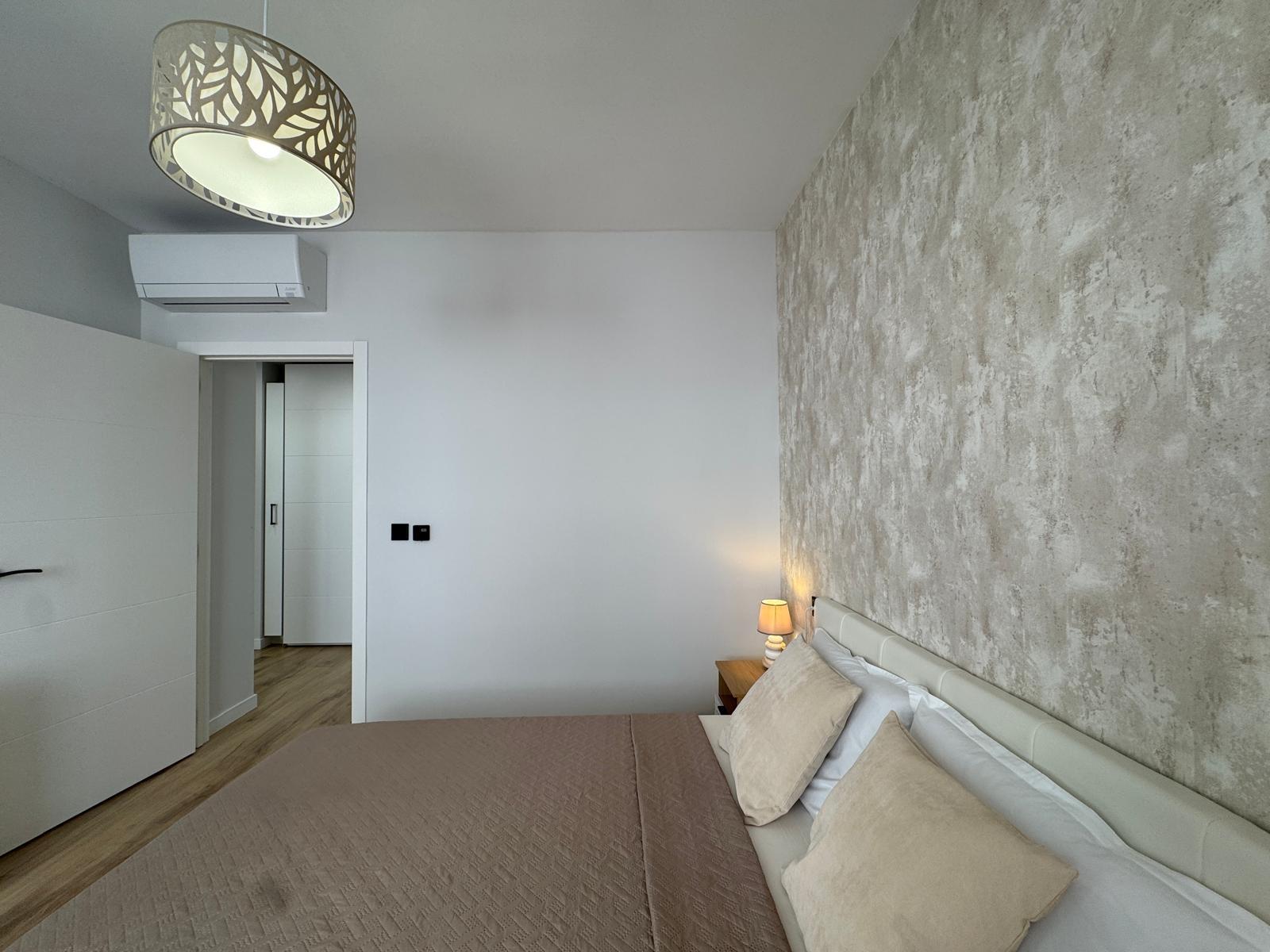 Apartamento en Torrevieja, Alicante, España 3 dormitorios, 100 m2 No. 189845