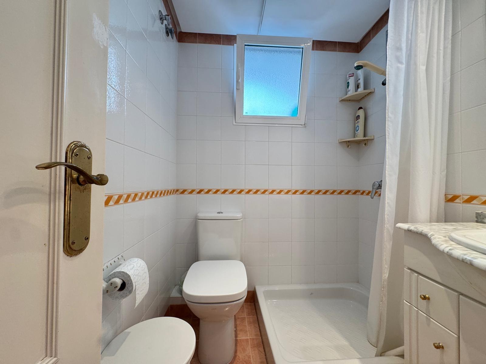 Huoneisto Torrevieja, Alicante, Espanja 3 makuuhuonetta, 133 m2 No. 189844