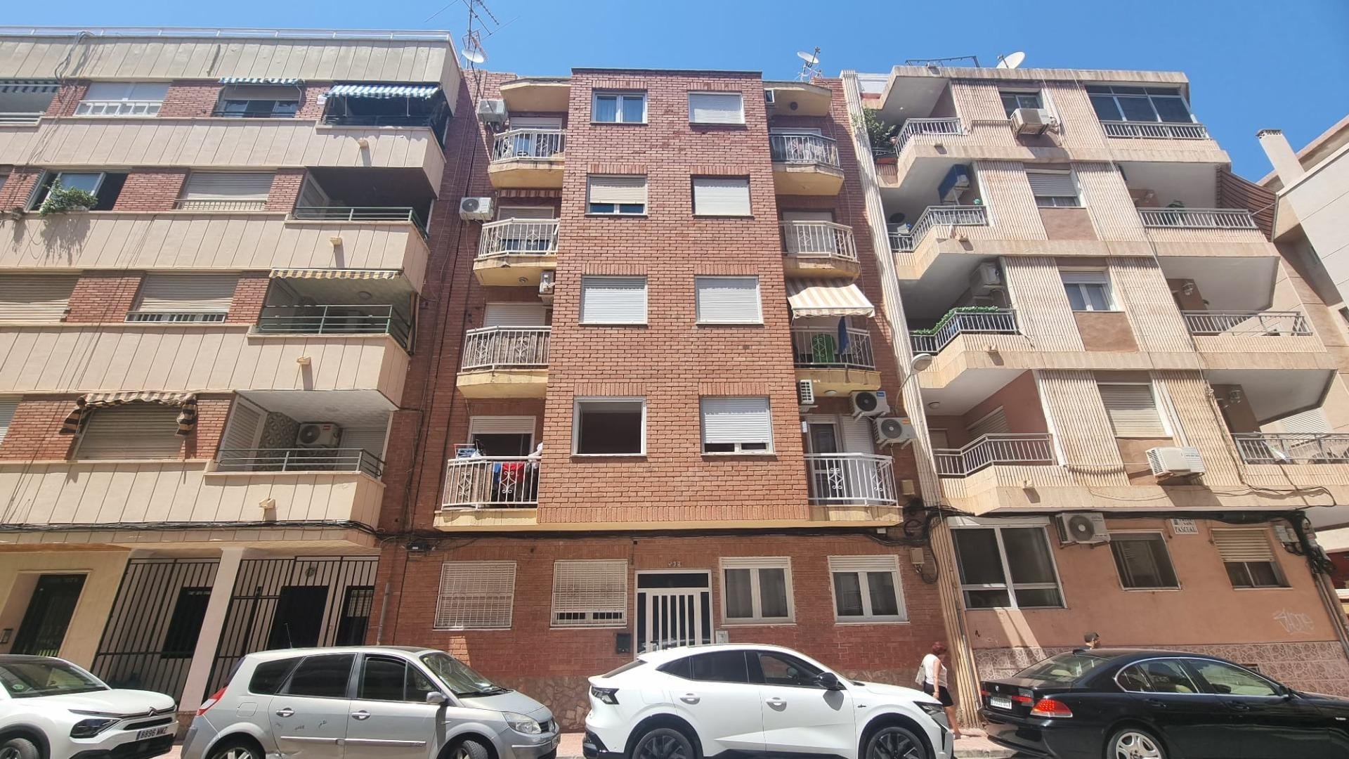 Apartamento en Torrevieja, Alicante, España 3 dormitorios, 105 m2 No. 189843