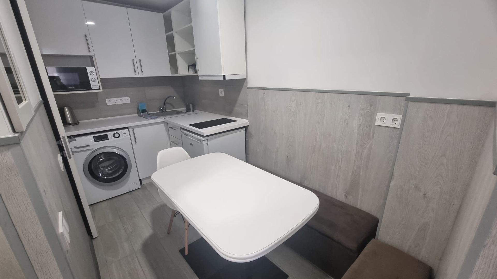 Apartamento en Torrevieja, Alicante, España 3 dormitorios, 105 m2 No. 189843