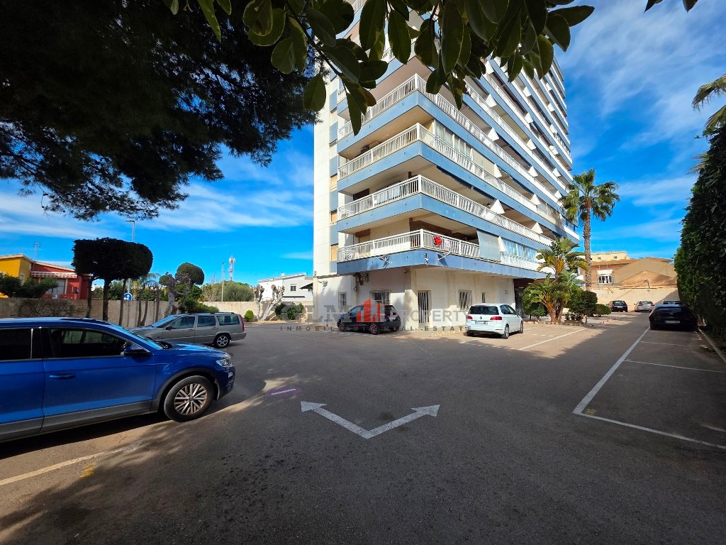 Apartment in Los Alcazares, Murcia, Spain 3 bedrooms,  No. 184541