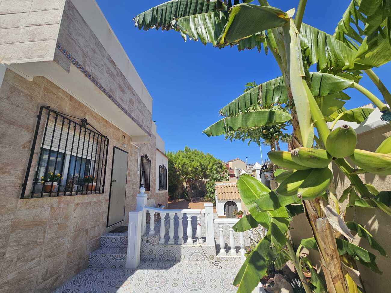 Villa i Torrevieja, Alicante, Spanien 3 sovrum, 74 kvm. Nr. 137893