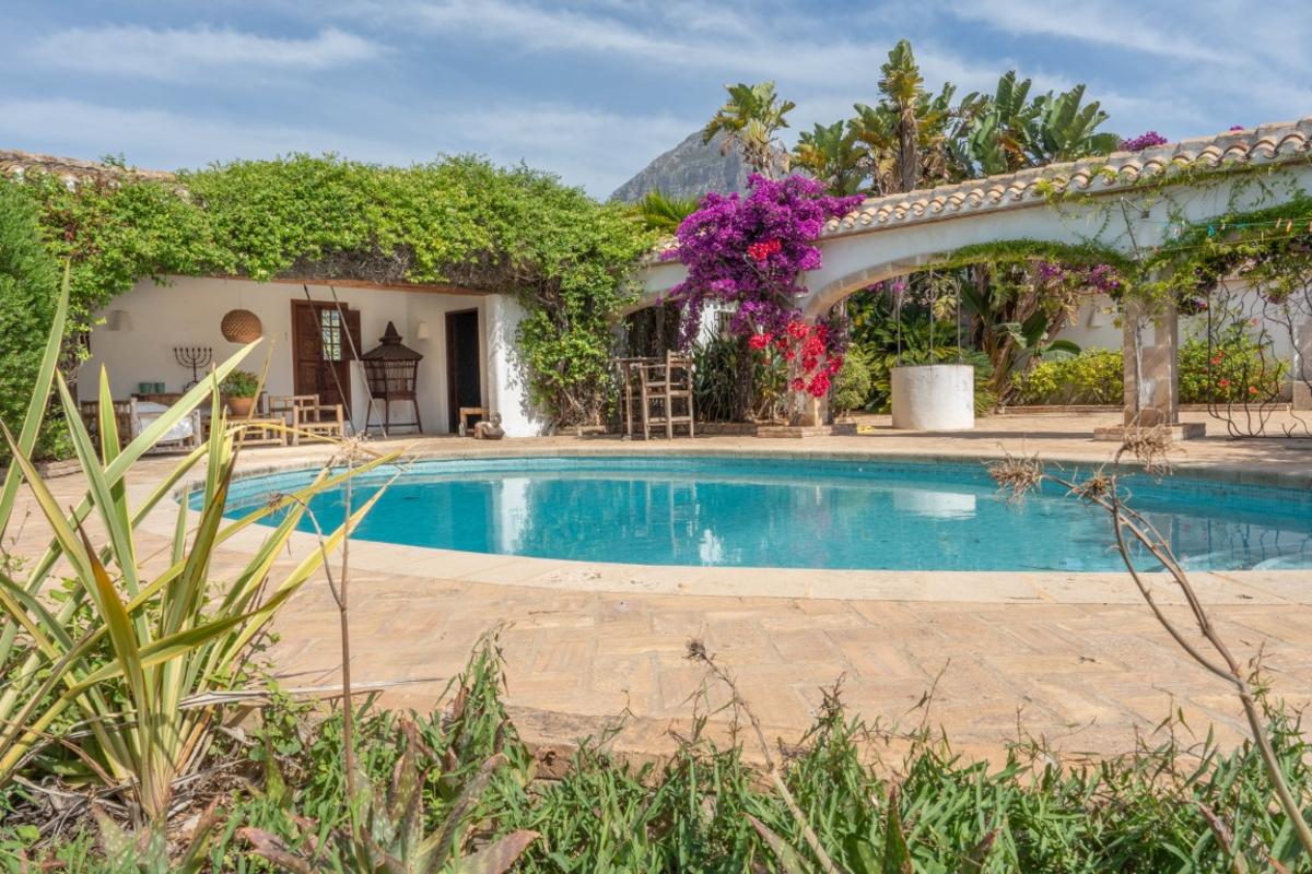 Villa in Javea, Alicante, Spanien 6 Schlafzimmer, 460 m2 Nr. 80702