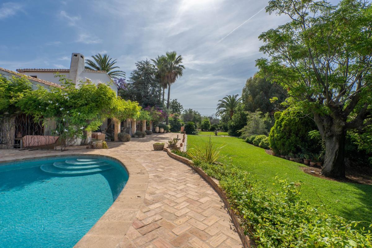 Villa in Javea, Alicante, Spanien 6 Schlafzimmer, 460 m2 Nr. 80702