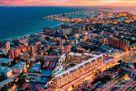 Lägenhet i Torremolinos, Malaga, Spanien 3 sovrum, 130 kvm. Nr. 173459