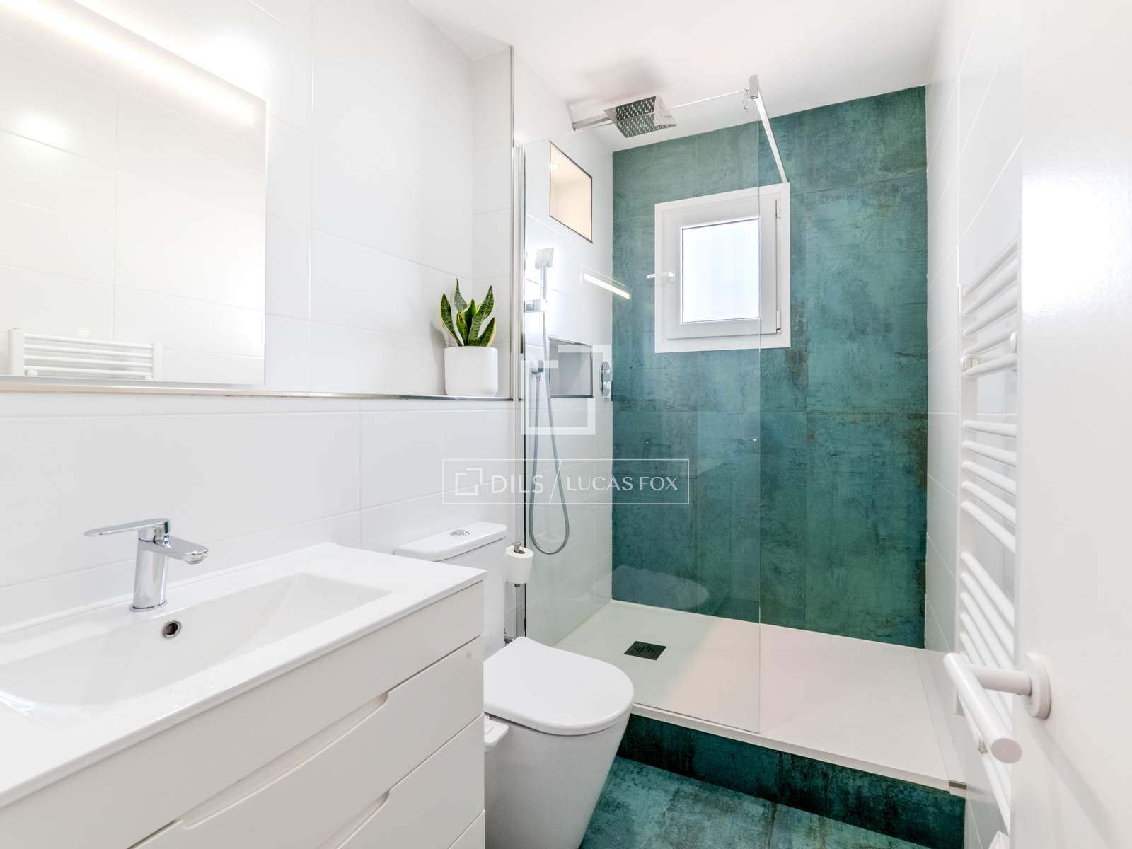 Huvila Sitges, Barcelona, Espanja 5 makuuhuonetta, 191 m2 No. 160824