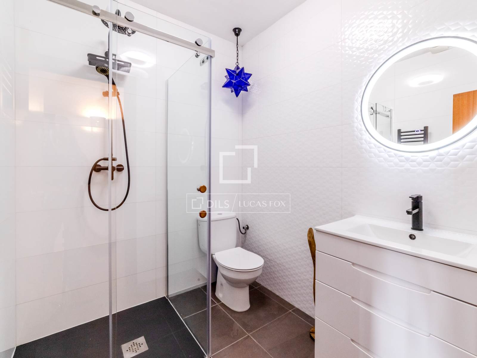 Huvila Sitges, Barcelona, Espanja 5 makuuhuonetta, 191 m2 No. 160824