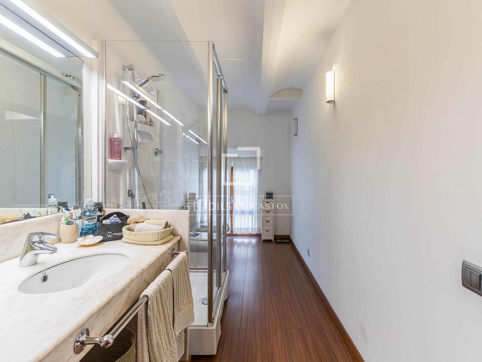Apartamento en Barcelona, España 6 dormitorios, 406 m2 No. 160827