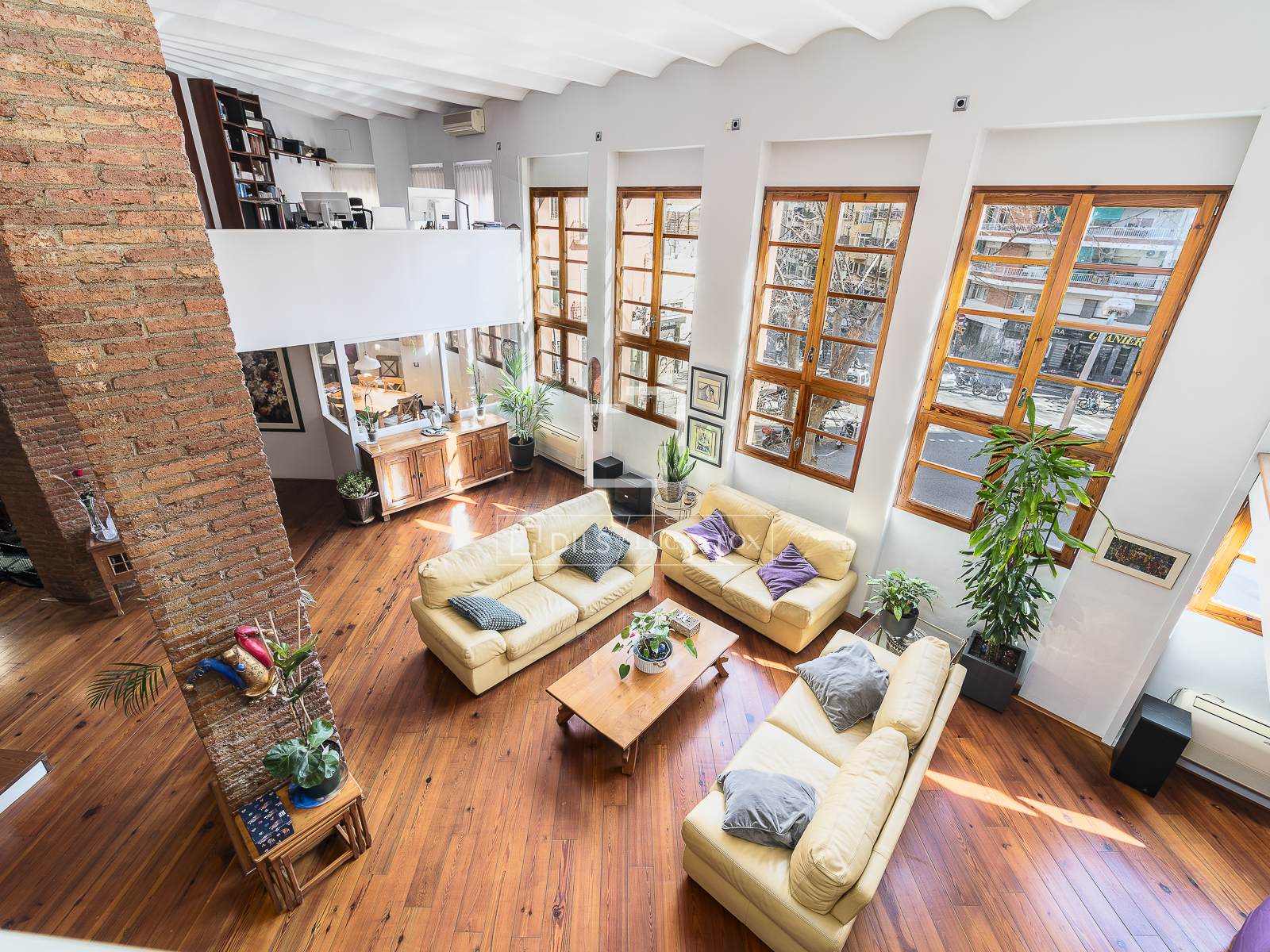 Apartamento en Barcelona, España 6 dormitorios, 406 m2 No. 160827