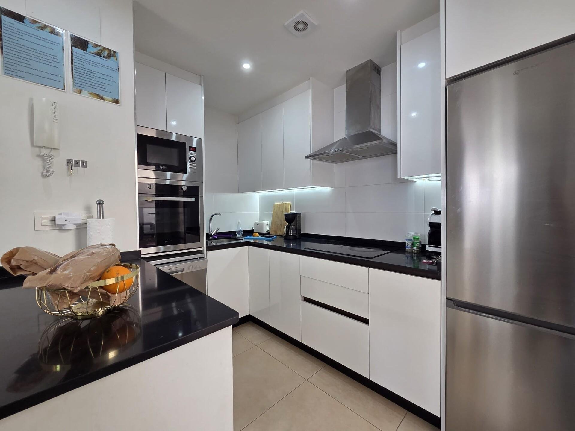 House in Alicante, Spain 1390 sq.m. No. 186856