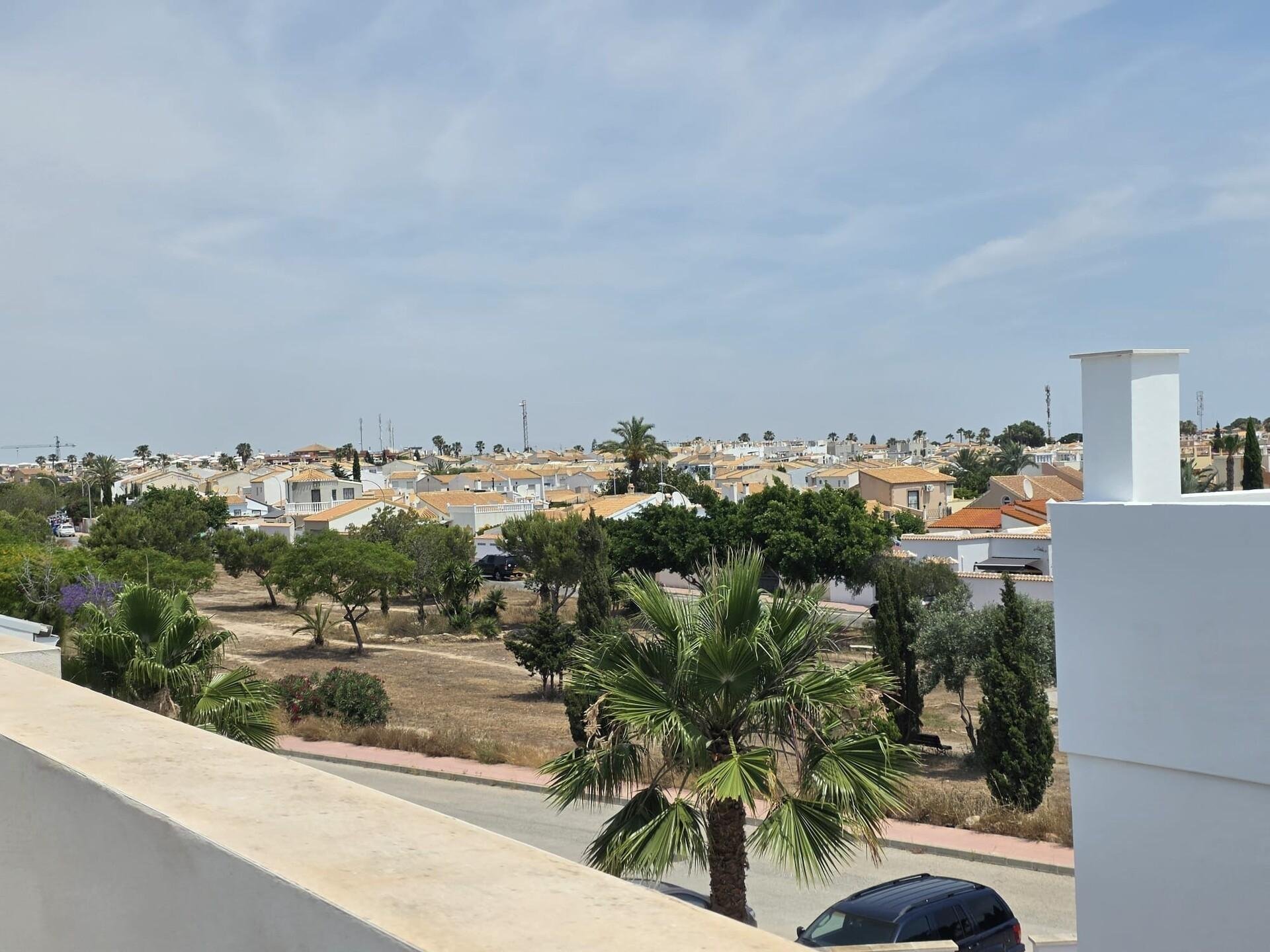 House in Alicante, Spain 1390 sq.m. No. 186856
