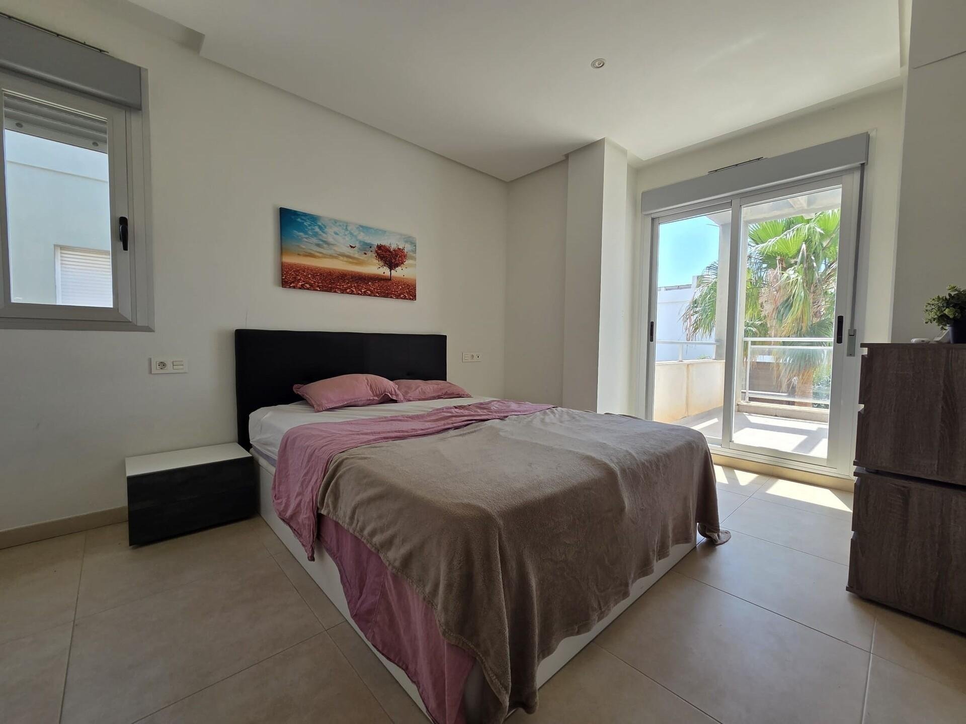 House in Alicante, Spain 1390 sq.m. No. 186856