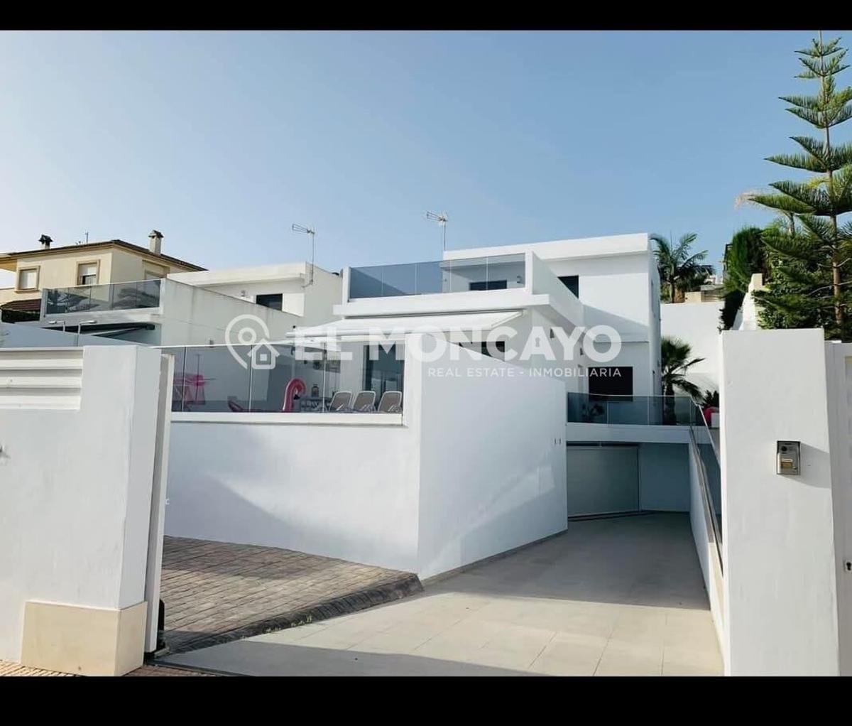 Villa in San Fulgencio, Alicante, Spanien 3 Schlafzimmer, 266 m2 Nr. 149077