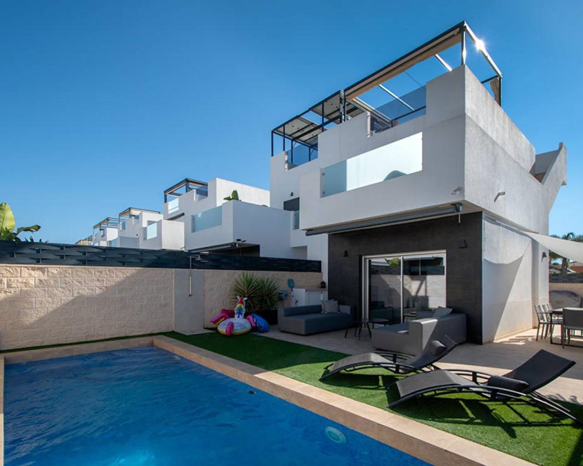 Villa à Ciudad Quesada, Alicante, Espagne 3 chambres, 109 m2 No. 149081