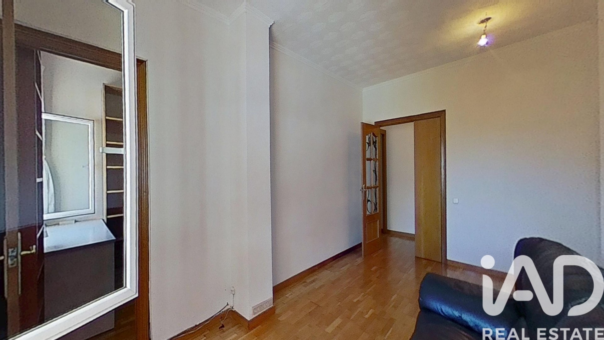 Apartamento en Barcelona, España 3 dormitorios, 85 m2 No. 172197