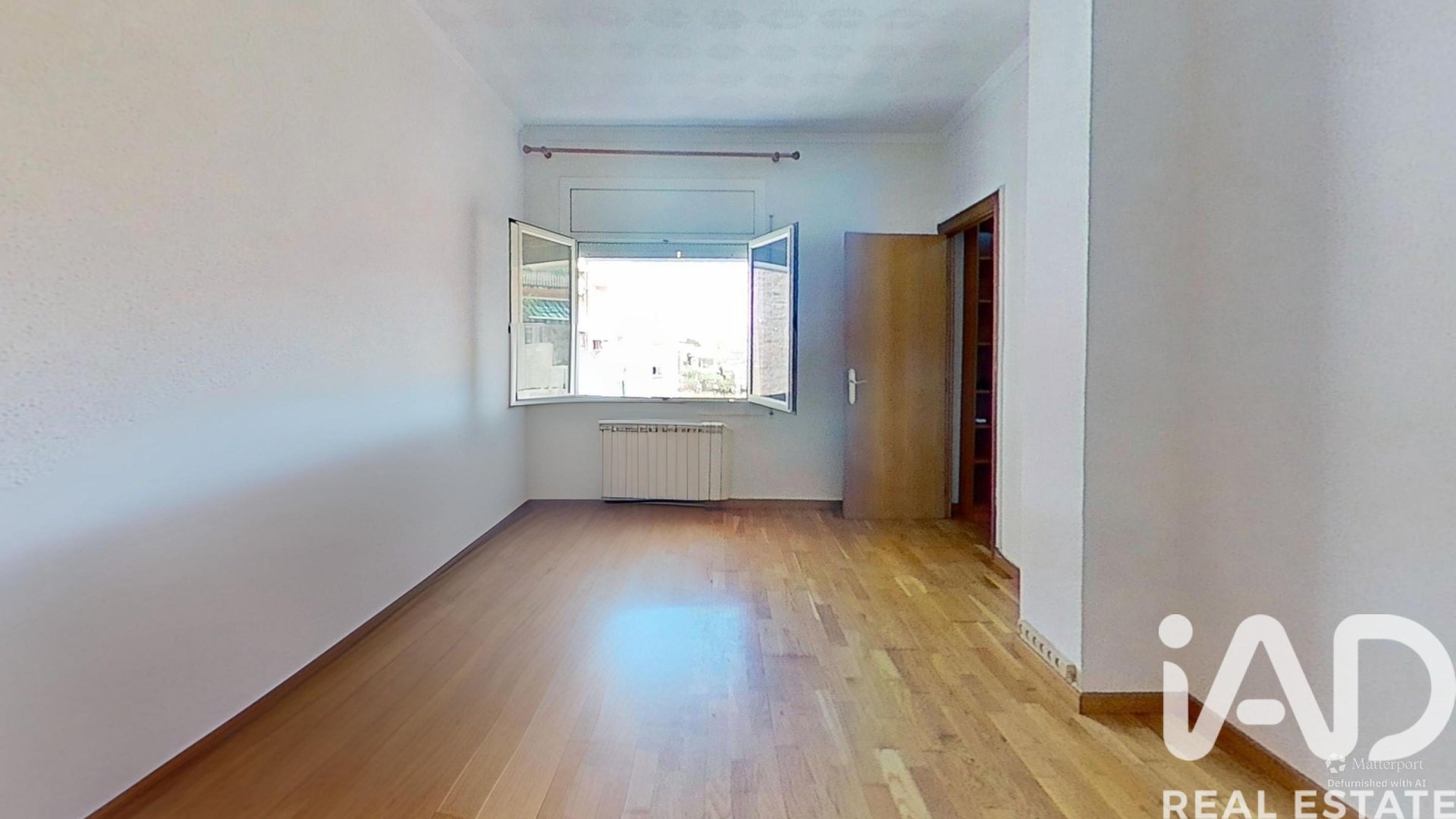 Apartamento en Barcelona, España 3 dormitorios, 85 m2 No. 172197