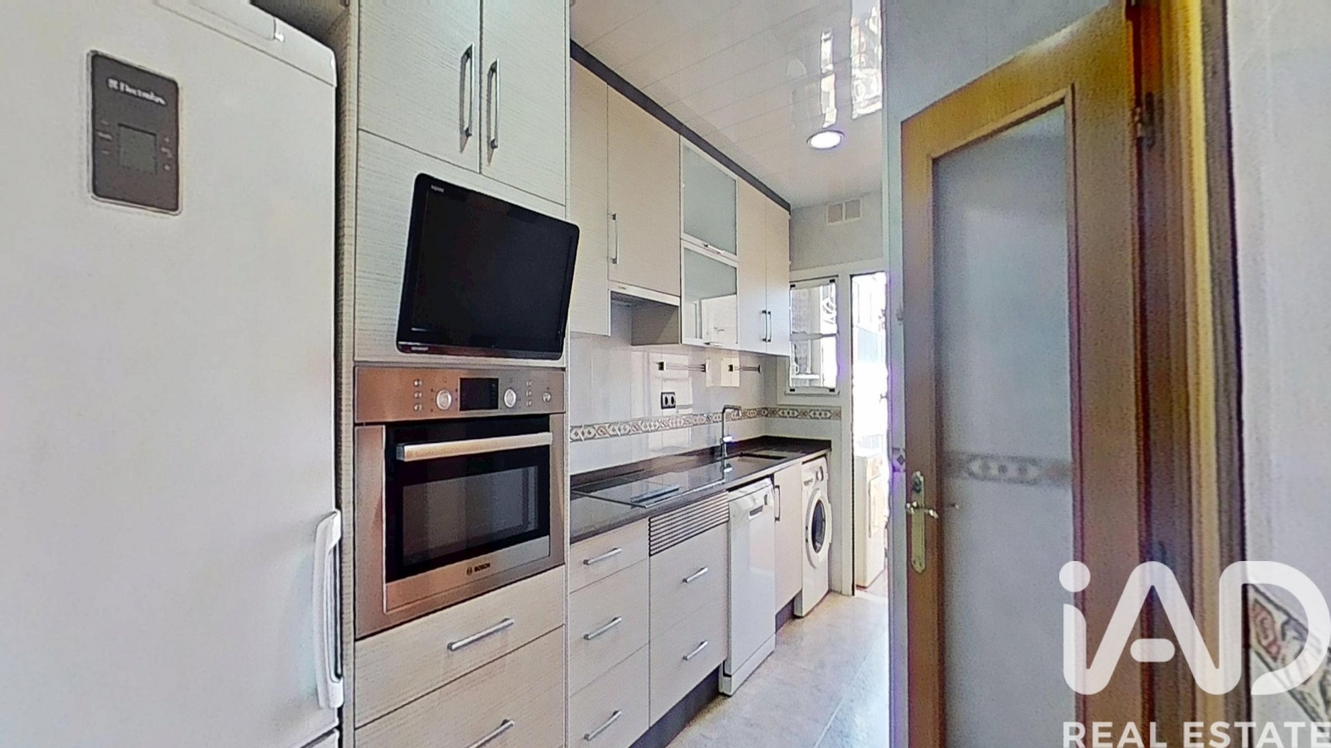 Apartamento en Barcelona, España 3 dormitorios, 85 m2 No. 172197